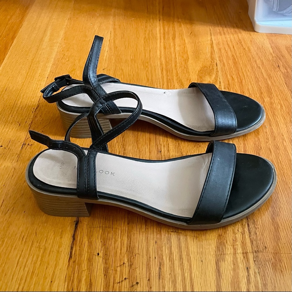 New Look Black Strappy Sandals with Kitten Block Heels